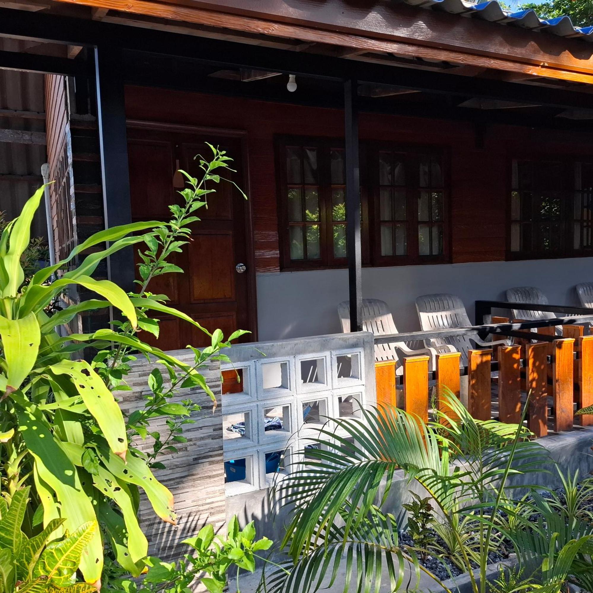 Lanta Valom Buri Villa Ko Lanta Kültér fotó