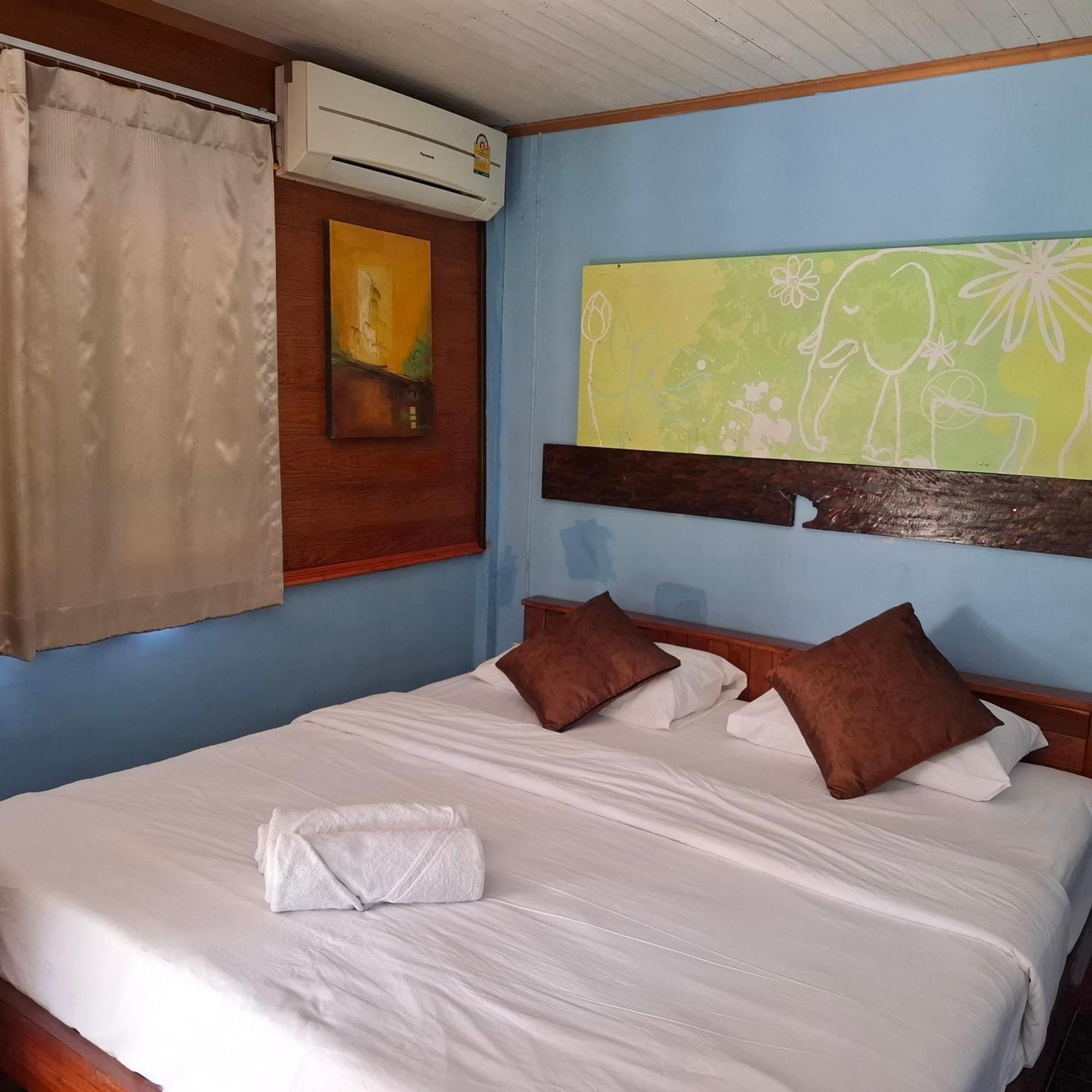 Lanta Valom Buri Villa Ko Lanta Kültér fotó