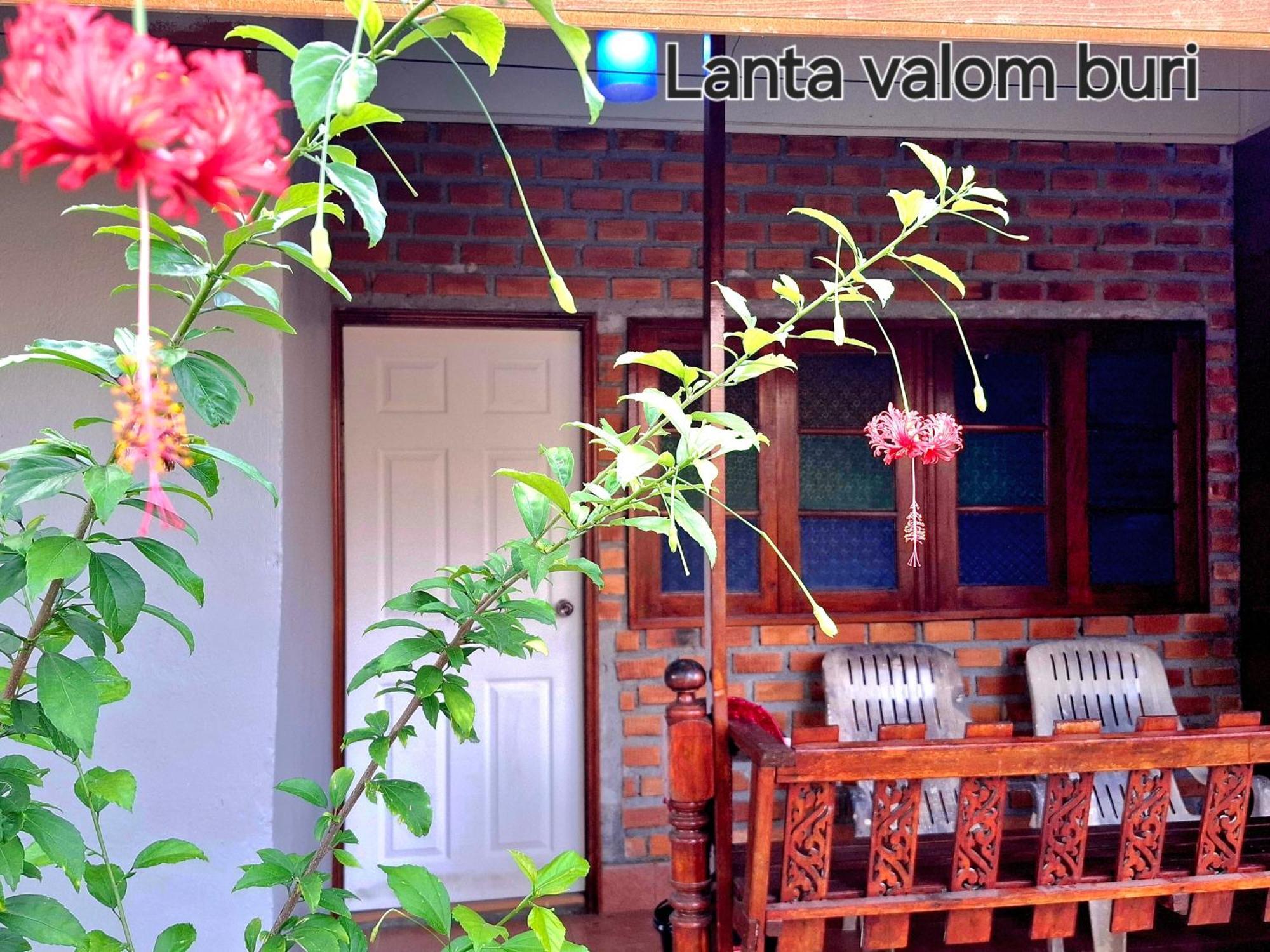Lanta Valom Buri Villa Ko Lanta Kültér fotó