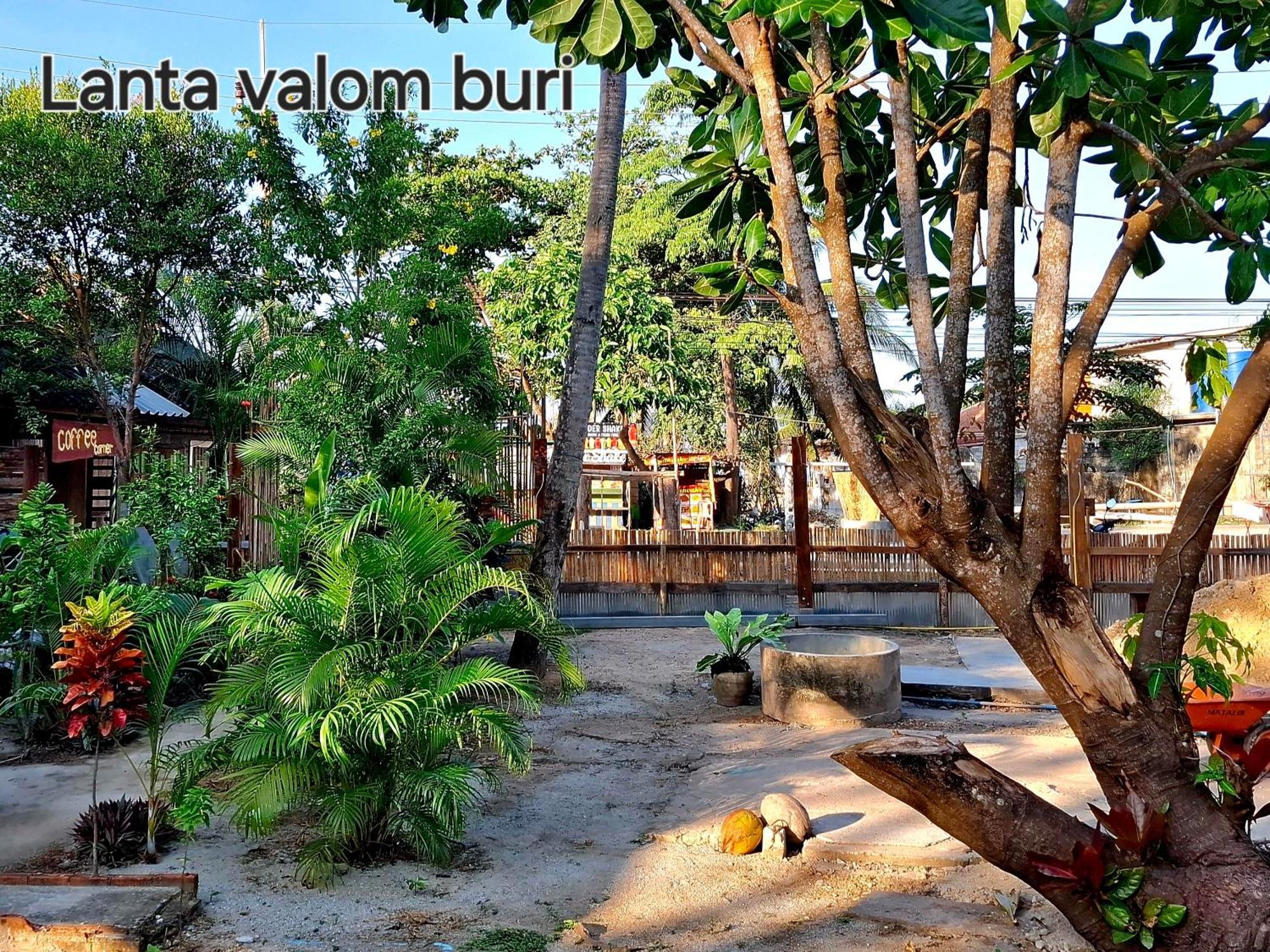 Lanta Valom Buri Villa Ko Lanta Kültér fotó